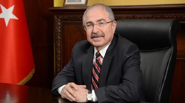 Mardin Valisi Yaman’ın FETÖ’cü komutana tokat gibi cevabı tutanaklara yansıdı Mardin Valisi Yaman’ın FETÖ’cü komutana tokat gibi cevabı tutanaklara yansıdı