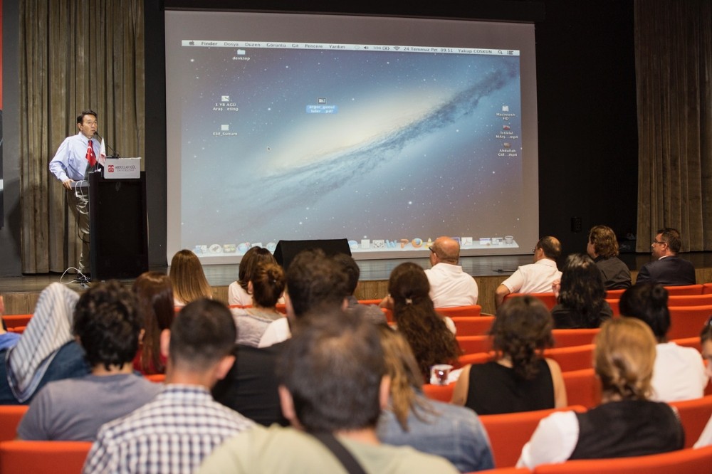 AGÜ’de Araştırma Görevlileri Buluşması