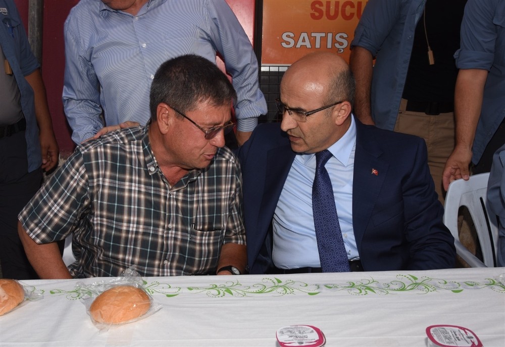 Şehit polis memuru Metin Malkav için mevlit okutuldu Şehit polis memuru Metin Malkav için mevlit okutuldu