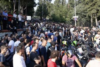 ‘Altın elbiseli adam’ uğurlandı