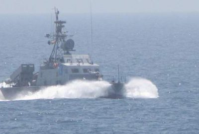 ABD’den İran gemisine uyarı ateşi