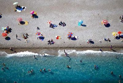 Antalya’ya gelen Rus yolcu sayısında yüzde 4 bin 6 artış