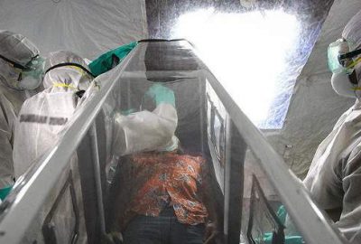 Ebola virüsünün, hastalığa yakalanıp atlatan kişilerin sperminde iki yıldan fazla