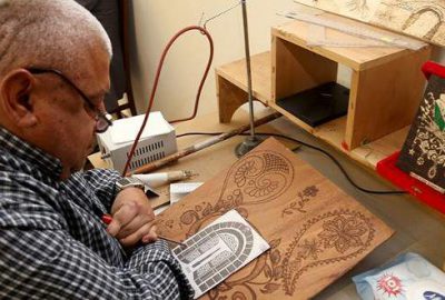 Darülaceze sakinlerinin rehabilite edilmesi amacıyla kurulan el sanatları atölyelerinde "maharetli