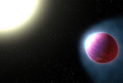 Gökbilimciler, Güneş Sistemi dışında, atmosferinde su moleküllerinin yükseklere çıkıldıkça ısındığı