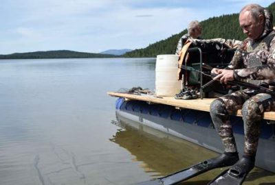 Rusya Devlet Başkanı Putin balık avında