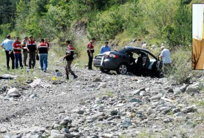 Kız istemeye giden uzman çavuş kaza yaptı: 3 ölü, 3 yaralı