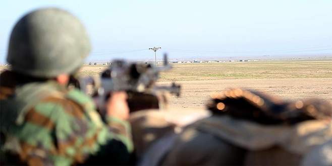 DEAŞ, Telafer’in çevresinde hendek kazıyor