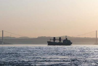 İstanbul Boğazı Furkan için geçişlere kapatıldı