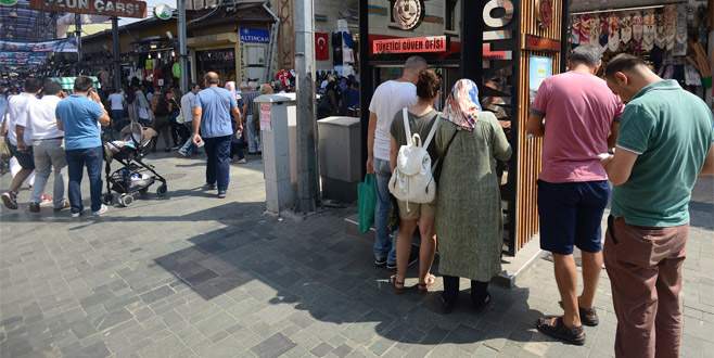 Bin liralık alışverişe Bursaspor kombine bileti bedava
