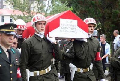 Doğum gününde son yolculuğuna uğurlandı