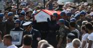 Bursa şehidini son yolculuğuna uğurladı
