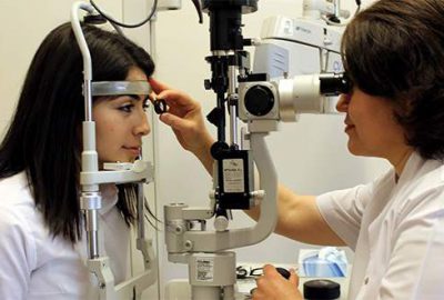 Göz hastalıkları uzmanı Dr. Nilgün İlgün Özali, göz kasları yorgunluğunun