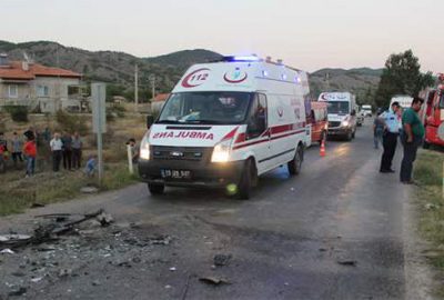 Korkunç kaza: 3 ölü, 4 yaralı