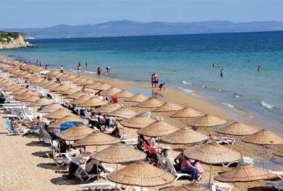 Sahiller tıklım tıklım