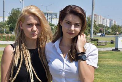 Genç kızların tartaklanmasında polise tahliye