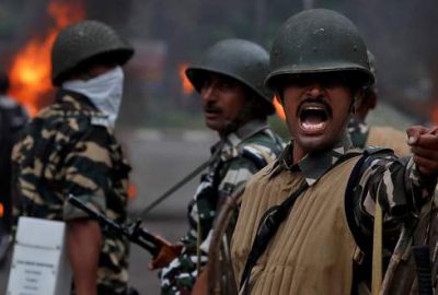 ‘Tecavüzcü guru’ isyanı