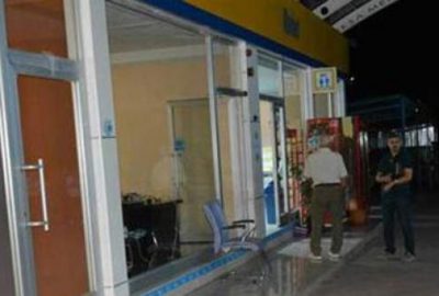 Akaryakıt istasyonunu basıp 10 yaşındaki çocuğu kaçırdılar