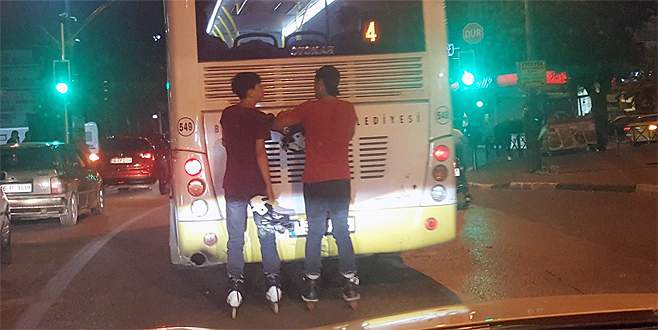 Bursa’da patencilerin tehlikeli yolculuğu