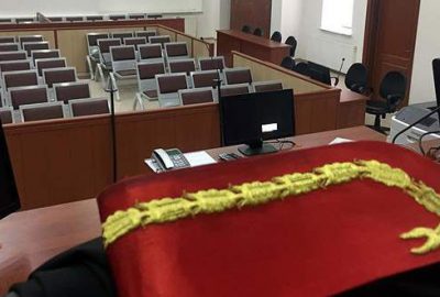 Mahkeme başkanından FETÖ sanıklarına tepki