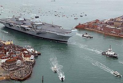 ‘Kraliçe Elizabeth’ evine ulaştı