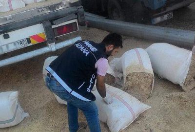 Saman dolu çuvallardan uyuşturucu çıktı