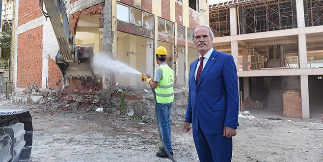 Okullar Büyükşehir desteğiyle yenileniyor