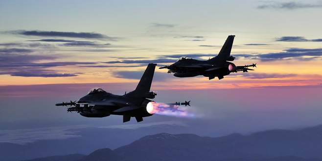 Türk jetleri Irak’ın kuzeyindeki terör kamplarını vurdu