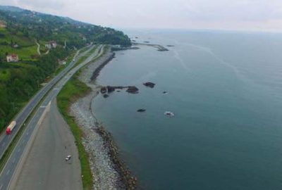 Denizin üzerine inşa ediliyor!