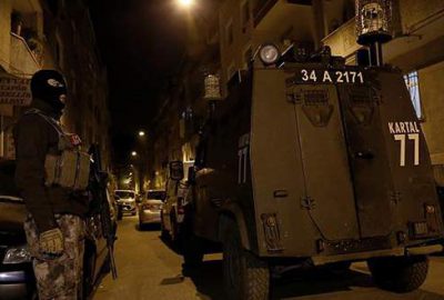 İstanbul’da DEAŞ’a ait 15 adrese baskın: 74 gözaltı
