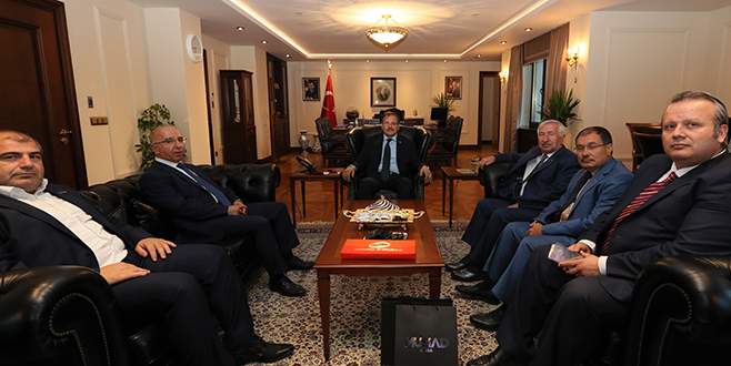 İş dünyasına güveniyoruz