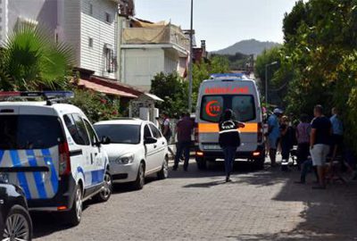 Babasını öldürüp sosyal medyada paylaştı