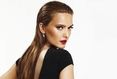 Demet Akalın’dan takipçisine tarihi ayar