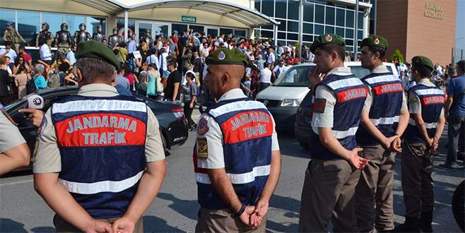 Cumhuriyet gazetesi davasında tahliye talepleri reddedildi