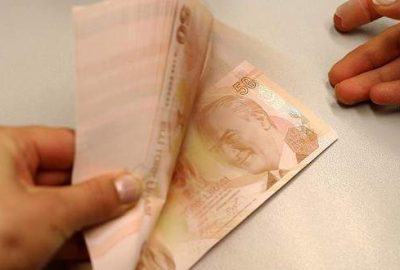 TL 7 aylık performansıyla tarihinde bir ilki gerçekleştirdi