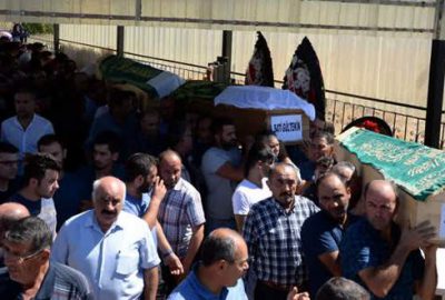 Son yolculuklarına uğurlandılar