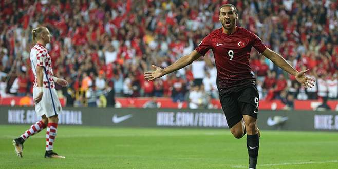 Türkiye bitti demeden bitmez: 1-0