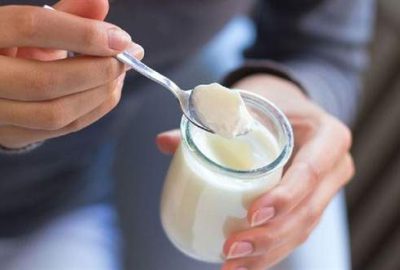 Diyetisyen Esra Kula, son zamanlarda çok popüler olan yatmadan önce
