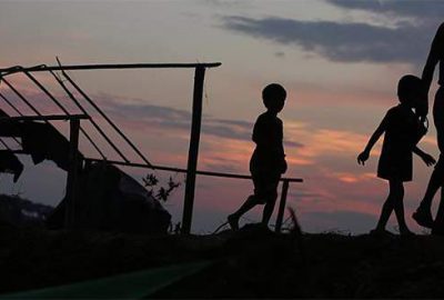 ‘Arakan’da cesetleri yakarak yok ediyorlar’