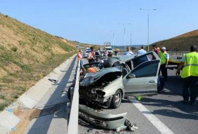 Bayram dönüşü kaza: 1 ölü, 5 yaralı