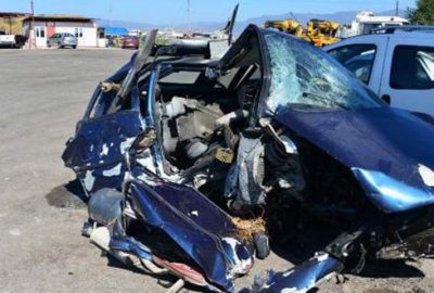 Bayram tatili yolunda kaza: 2 ölü, 4 yaralı