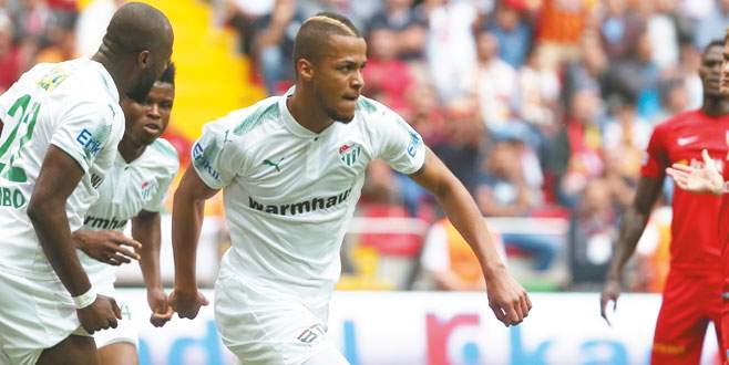 ‘Hocamız büyük iş başarıyor’