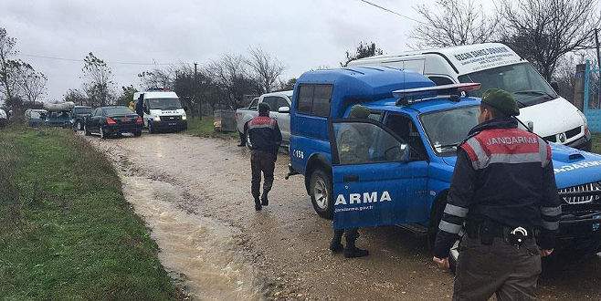 Zırhlı araç sel sularına kapıldı: 1 asker kayıp