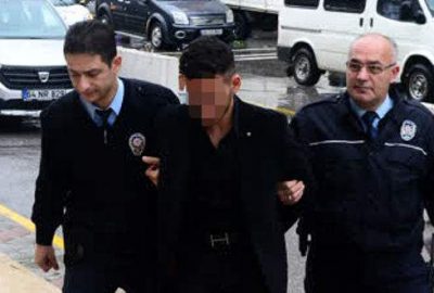 Eski kız arkadaşını sınıfa götürüp rehin aldı