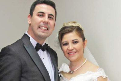 Öğrencisiyle evlendi