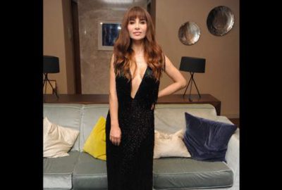 50 kiloluk kıyafet giydi