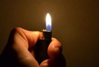 Kızının kolunu yakan baba için karar