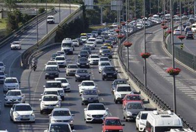 Köprü ve otoyol gelirleri 1 milyar lirayı geçti