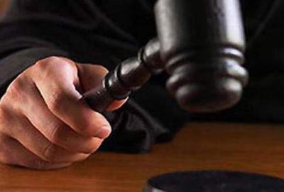 Facebooktan ek iş yaptı, tazminatsız kovuldu