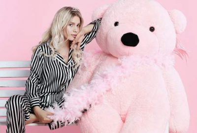 Aleyna’yı tiye aldı